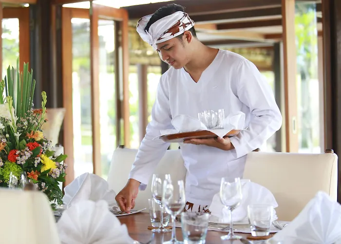 Impiana Private Hotel 4*