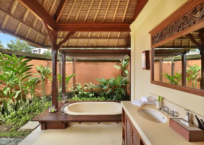 Impiana Private Hotel 4*